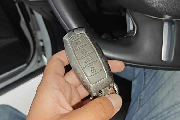 Used Haval F7 2021 1.5T Two-Wheel Drive i-Trend Vehicle Key