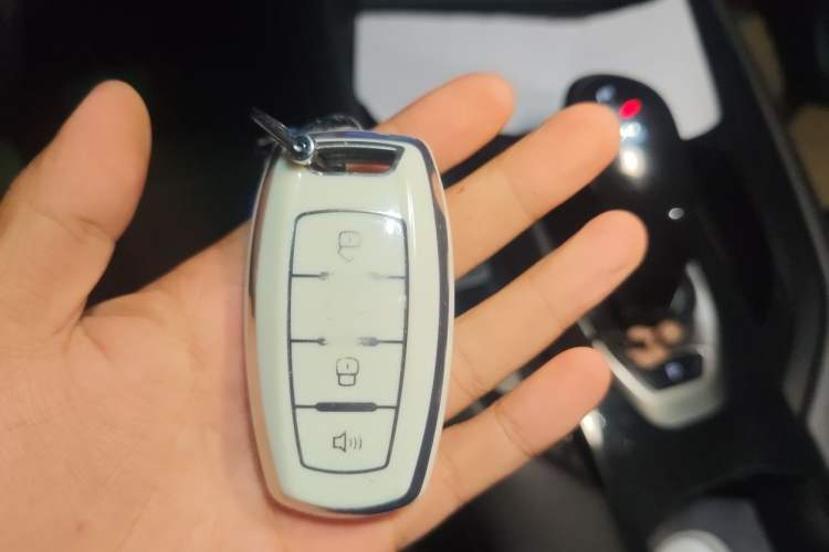 Used Haval F7 2021 1.5T Two-Wheel Drive i-Trend Vehicle Key