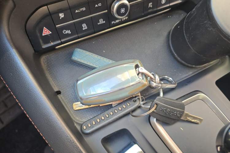 Used Haval F7 2021 1.5T Two-Wheel Drive i-Type Vehicle Key