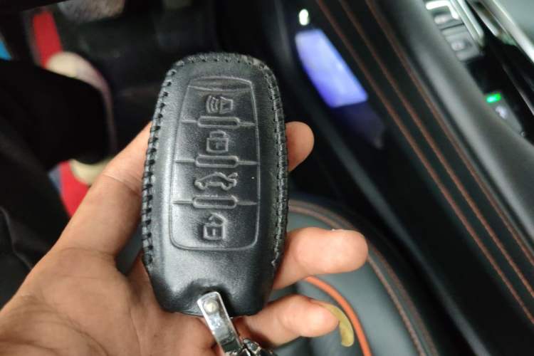 Used Haval F7 2021 2.0T Two-Wheel Drive i-Van Vehicle Key