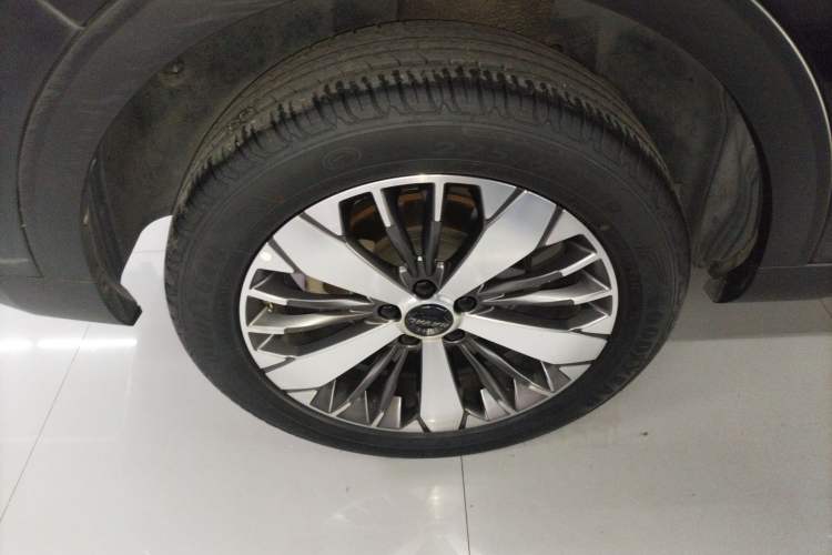 Used Haval F7x 2021 1.5T Two-Wheel Drive Smart & Trendy Edition Right Rear Wheel Hub