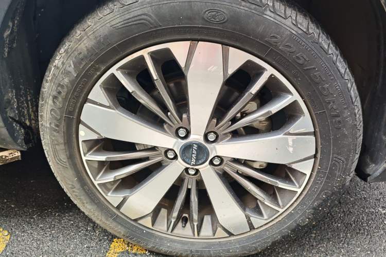 Used Haval F7x 2021 1.5T Two-Wheel Drive Smart & Trendy Edition Right Front Wheel Hub