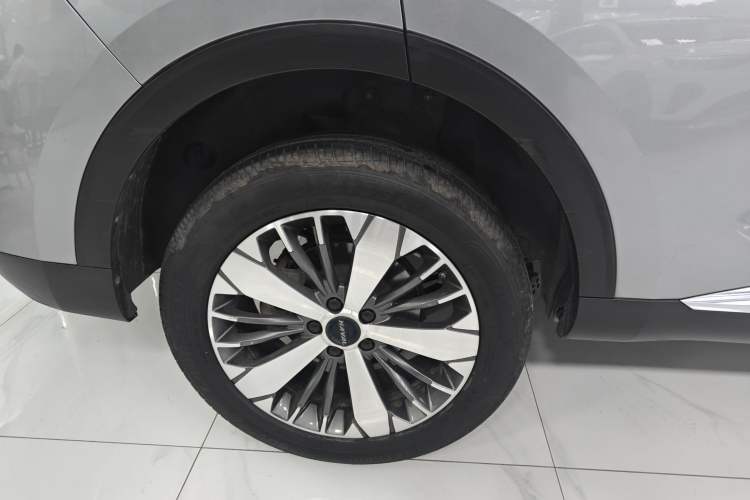 Used Haval F7x 2021 1.5T Two-Wheel Drive Smart & Trendy Edition Right Rear Wheel Hub