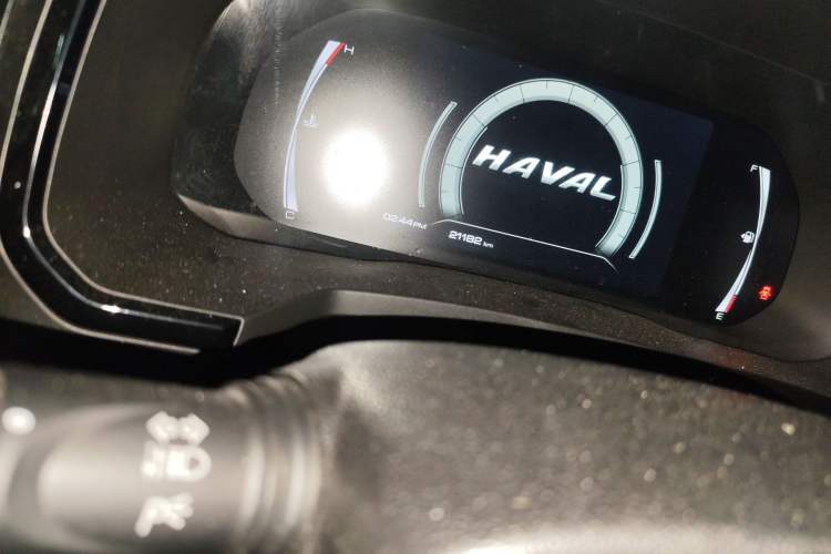 Used Haval F7x 2021 1.5T Two-Wheel Drive Smart & Trendy Edition Odometer Close Up