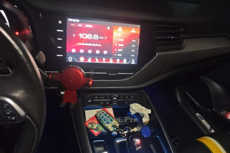 Used Haval F7x 2019 2.0T Two-Wheel Drive Smart & Stylish Play Edition Audio And AC Panel