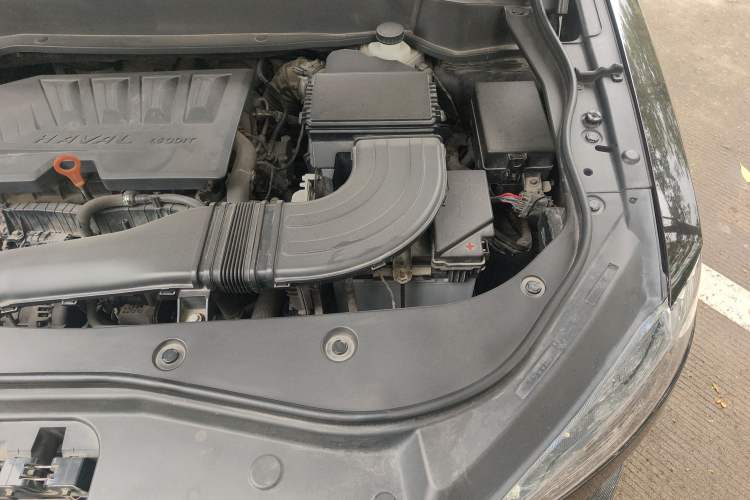 Used Haval F7x 2019 1.5T Two-Wheel Drive Smart & Trendy Edition Engine Bay Left