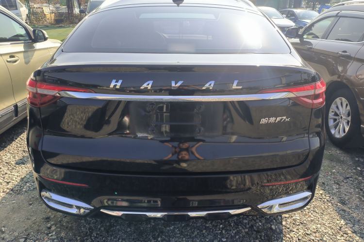 Used Haval F7x 2019 1.5T Two-Wheel Drive Smart & Trendy Edition Exterior 4