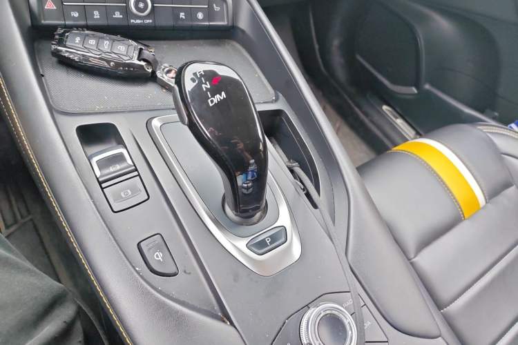 Used Haval F7x 2019 1.5T Two-Wheel Drive Intelligent Technology Edition Gear Lever
