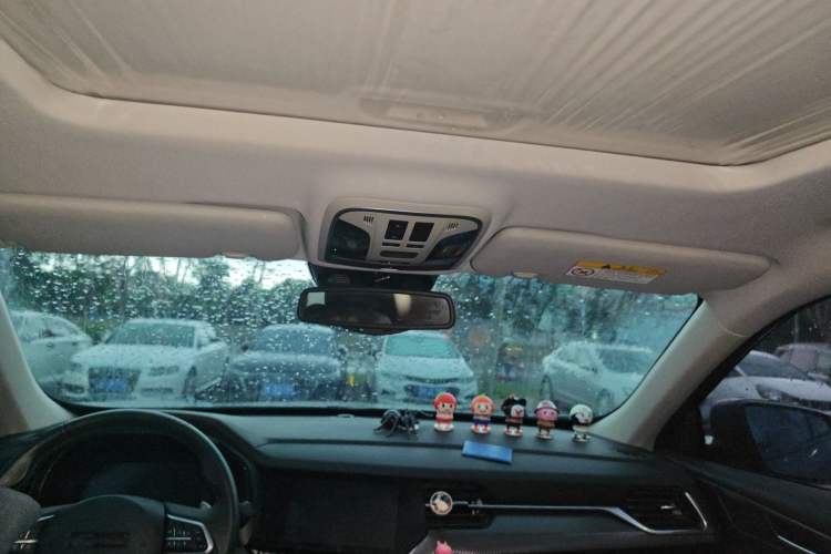 Used Haval F7x 2019 1.5T Two-Wheel Drive Smart & Trendy Edition Headliner