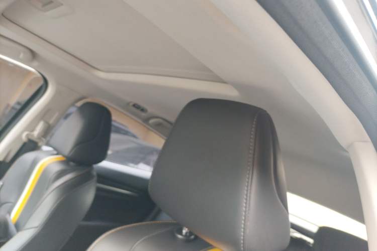 Used Haval F7x 2019 2.0T Two-Wheel Drive Intelligent Technology Edition Headliner