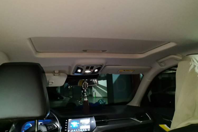 Used Haval F7x 2019 1.5T Two-Wheel Drive Intelligent Technology Edition Headliner