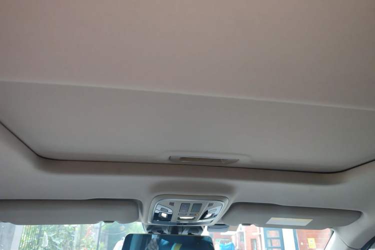 Used Haval F7x 2019 1.5T Two-Wheel Drive Smart & Trendy Edition Headliner