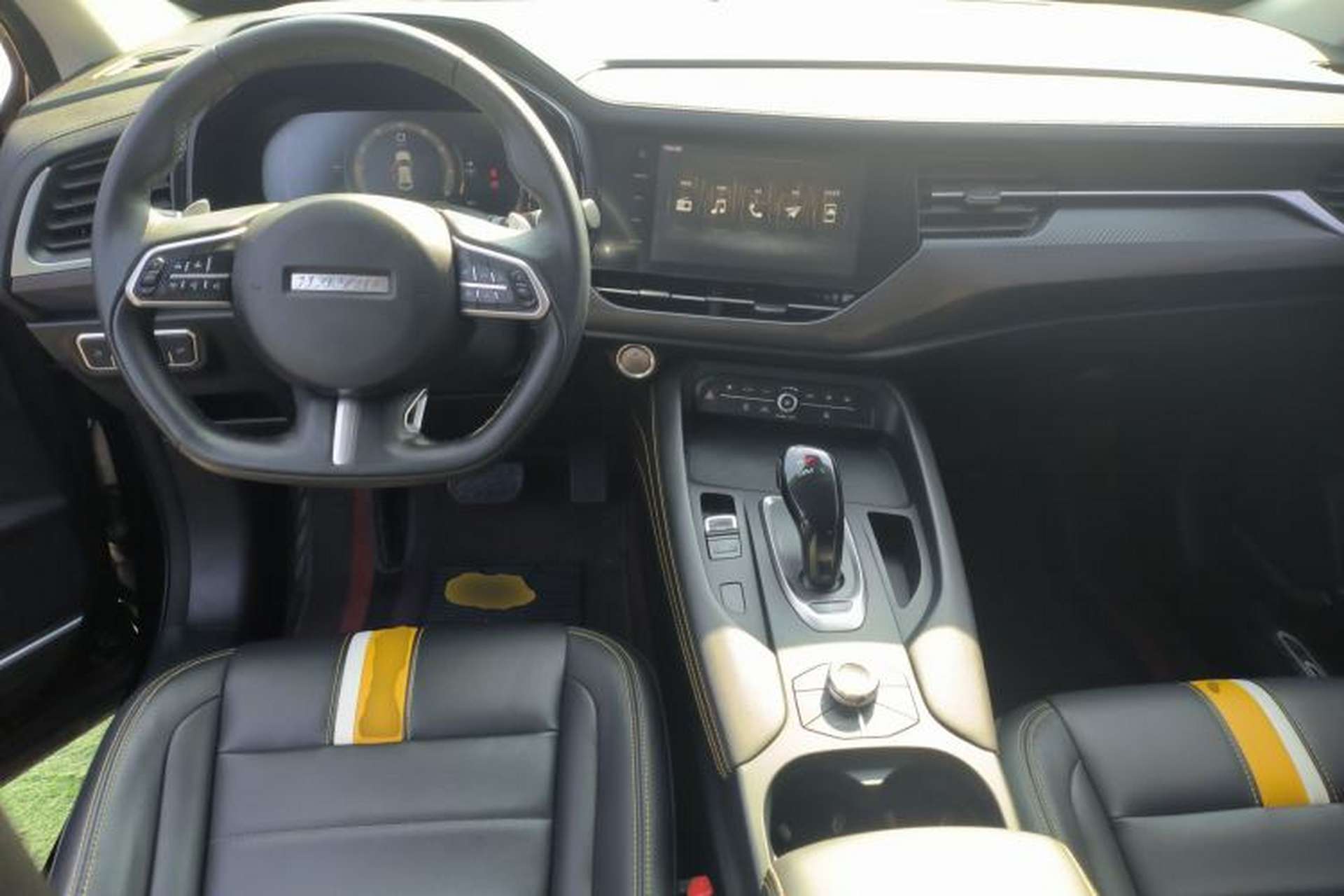 Used Haval F7x 2019 1.5T Two-Wheel Drive Smart & Trendy Edition Interior 2