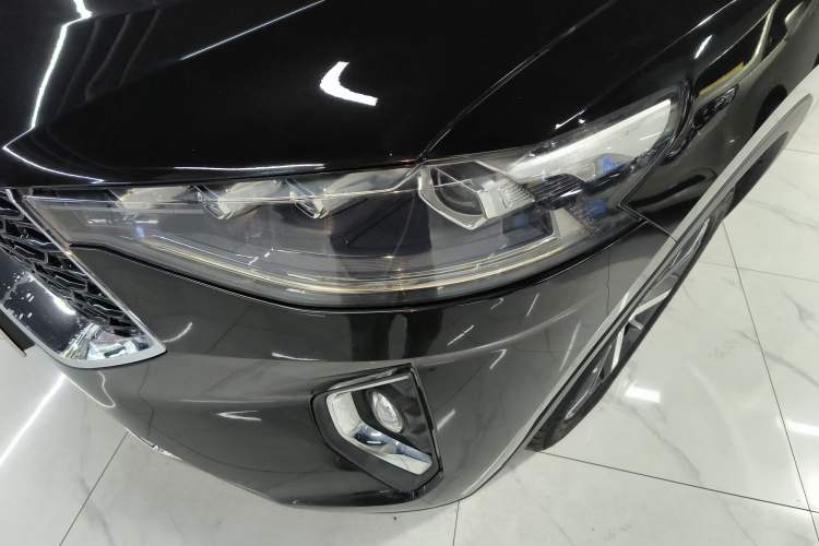 Used Haval F7x 2019 1.5T Two-Wheel Drive Smart & Trendy Edition Left Front Headlight
