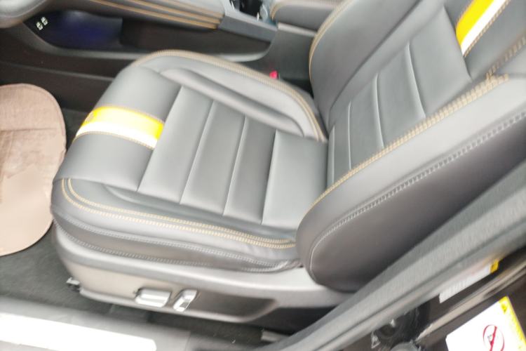 Used Haval F7x 2019 2.0T Two-Wheel Drive Intelligent Technology Edition Left Front Seat