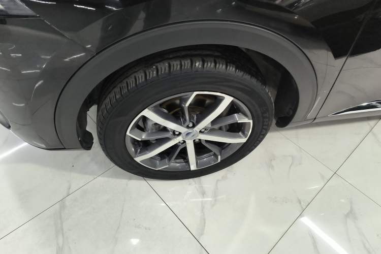 Used Haval F7x 2019 1.5T Two-Wheel Drive Smart & Trendy Edition Left Front Wheel Hub