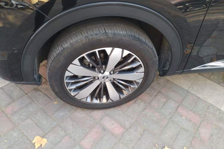 Used Haval F7x 2019 2.0T Two-Wheel Drive Intelligent Technology Edition Left Front Wheel Hub
