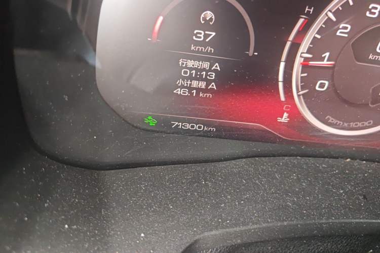 Used Haval F7x 2019 2.0T Two-Wheel Drive Intelligent Technology Edition Odometer Close Up