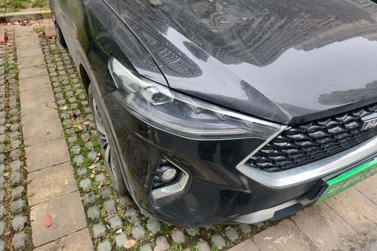 Used Haval F7x 2019 2.0T Four-Wheel Drive Intelligent Sport Edition Right Front Headlight