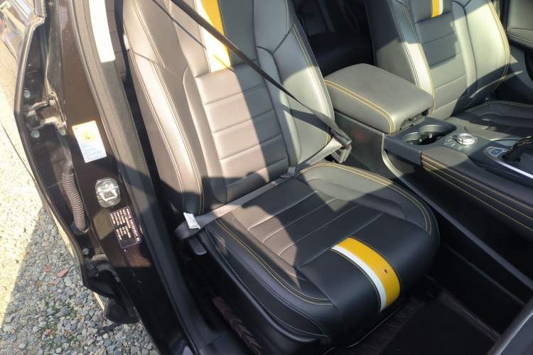 Used Haval F7x 2019 1.5T Two-Wheel Drive Smart & Trendy Edition Right Front Seat