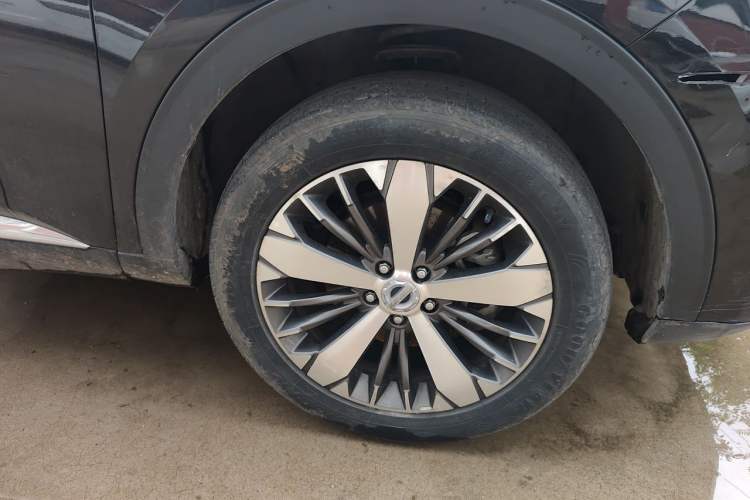 Used Haval F7x 2019 1.5T Two-Wheel Drive Smart & Trendy Edition Right Front Wheel Hub