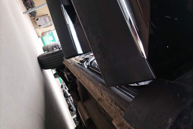 Used Haval F7x 2019 2.0T Two-Wheel Drive Intelligent Technology Edition Right Side Sill