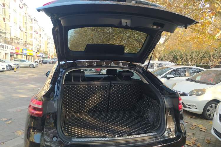 Used Haval F7x 2019 2.0T Two-Wheel Drive Intelligent Technology Edition Trunk