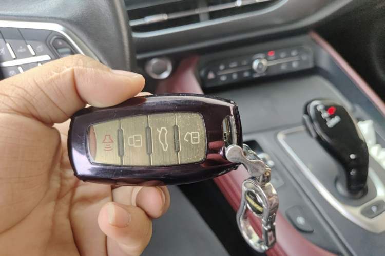 Used Haval F7x 2019 1.5T Two-Wheel Drive Intelligent Technology Edition Vehicle Key