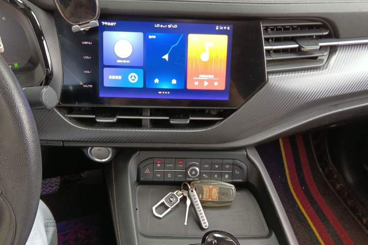 Used Haval F7x 2019 2.0T Four-Wheel Drive Intelligent Sport Edition Audio And AC Panel