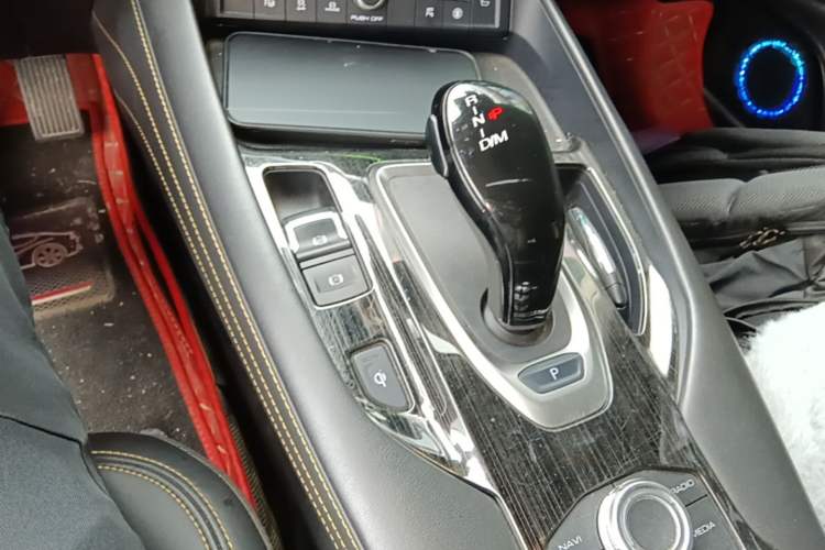 Used Haval F7x 2019 1.5T Two-Wheel Drive Intelligent Technology Edition Gear Lever