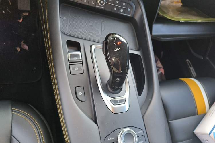 Used Haval F7x 2019 2.0T Two-Wheel Drive Intelligent Technology Edition Gear Lever