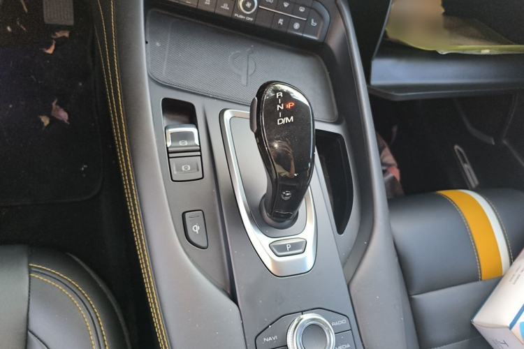 Used Haval F7x 2019 2.0T Two-Wheel Drive Intelligent Technology Edition Gear Lever