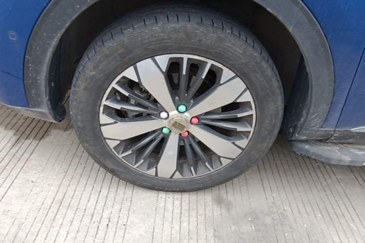 Used Haval F7x 2019 1.5T Two-Wheel Drive Intelligent Technology Edition Left Front Wheel Hub