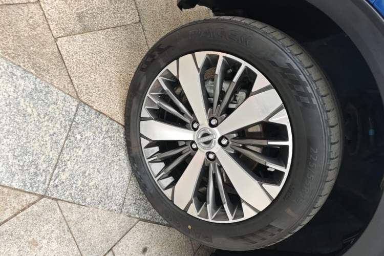 Used Haval F7x 2019 1.5T Two-Wheel Drive Intelligent Technology Edition Left Front Wheel Hub