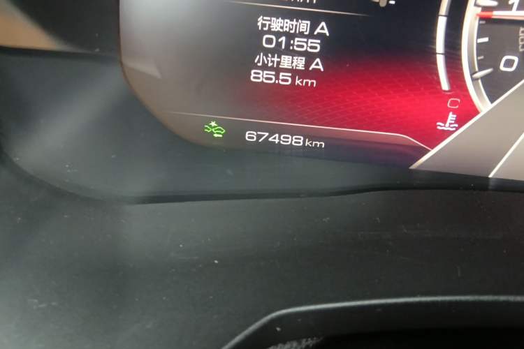 Used Haval F7x 2019 2.0T Four-Wheel Drive Intelligent Sport Edition Odometer Close Up