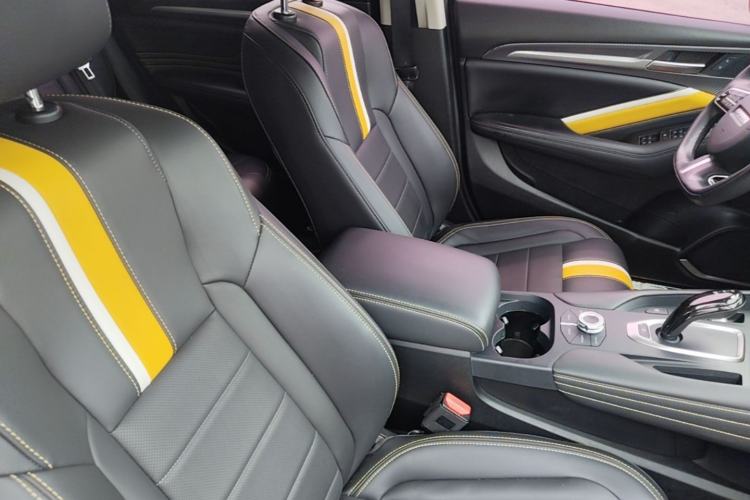 Used Haval F7x 2019 2.0T Four-Wheel Drive Intelligent Sport Edition Right Front Seat