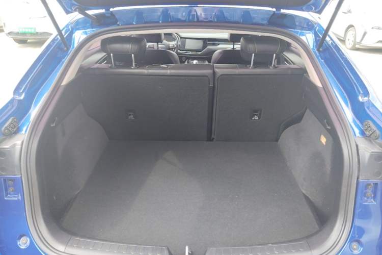 Used Haval F7x 2019 2.0T Four-Wheel Drive Intelligent Sport Edition Trunk