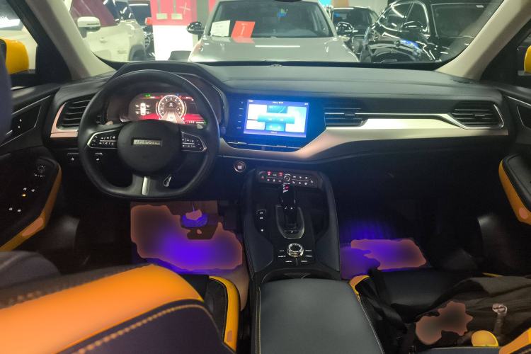 Used Haval F7x 2019 2.0T Four-Wheel Drive Performance Edition Center Console