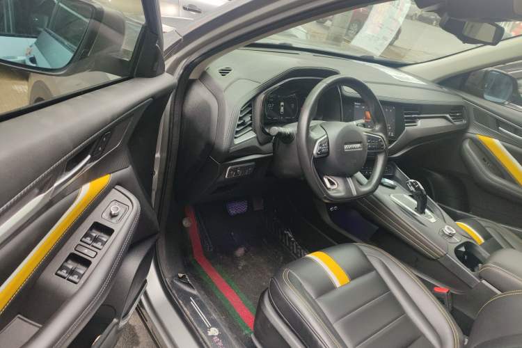 Used Haval F7x 2019 1.5T Two-Wheel Drive Smart & Trendy Edition Driver Seat