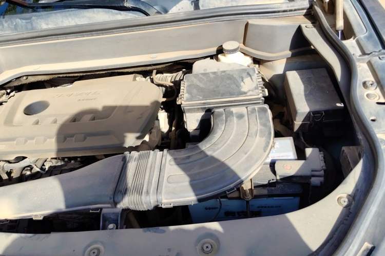 Used Haval F7x 2019 2.0T Four-Wheel Drive Intelligent Sport Edition Engine Bay Left