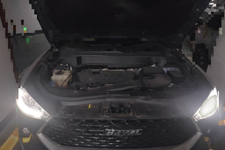 Used Haval F7x 2019 2.0T Four-Wheel Drive Intelligent Sport Edition Engine Bay