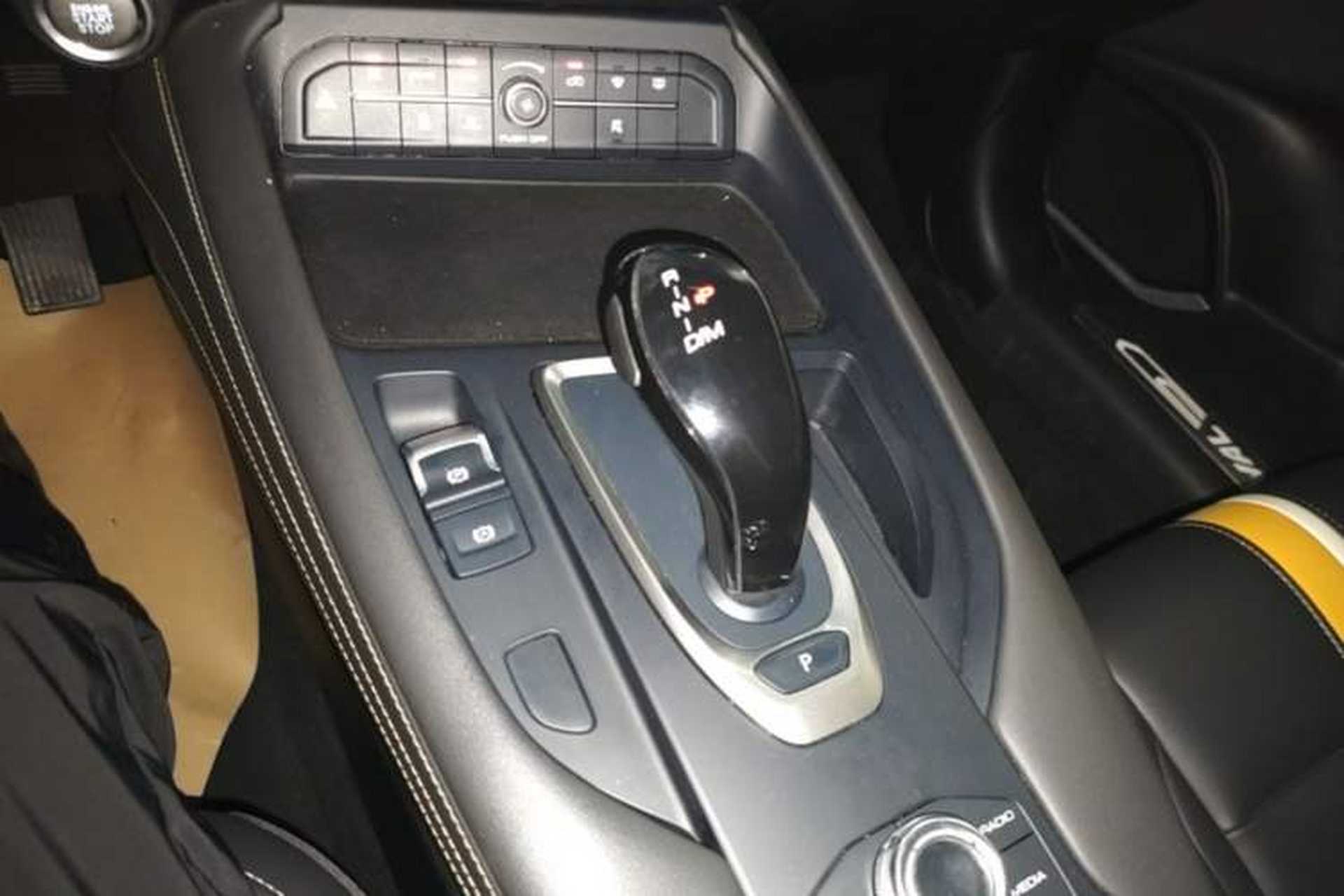 Used Haval F7x 2019 1.5T Two-Wheel Drive Smart & Trendy Edition Gear Lever