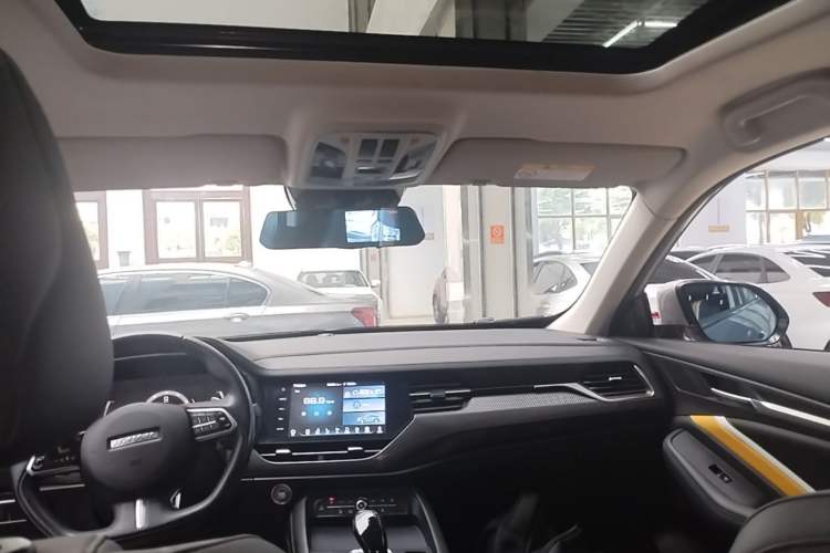 Used Haval F7x 2019 1.5T Two-Wheel Drive Smart & Trendy Edition Headliner