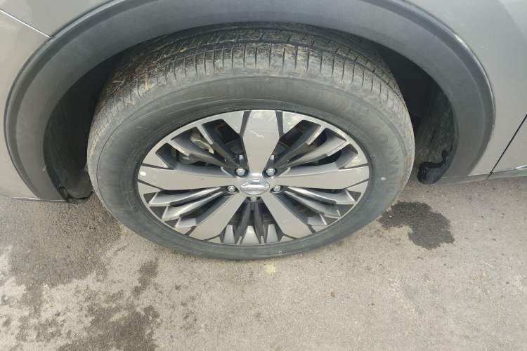 Used Haval F7x 2019 1.5T Two-Wheel Drive Smart & Trendy Edition Left Front Wheel Hub