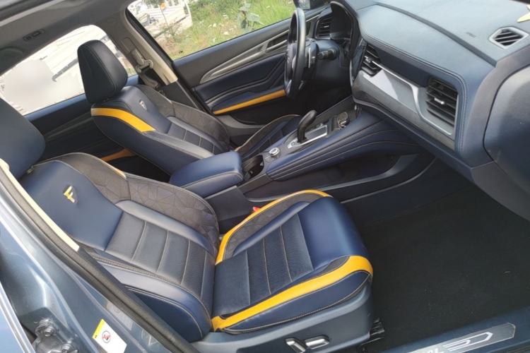 Used Haval F7x 2019 2.0T Four-Wheel Drive Performance Edition Right Front Seat