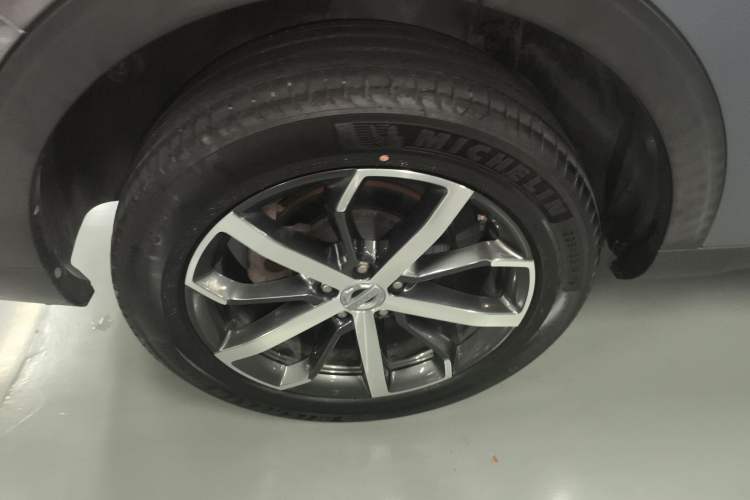 Used Haval F7x 2019 2.0T Four-Wheel Drive Performance Edition Right Rear Wheel Hub