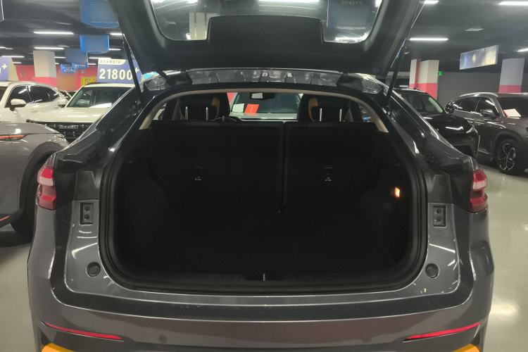 Used Haval F7x 2019 2.0T Four-Wheel Drive Performance Edition Trunk