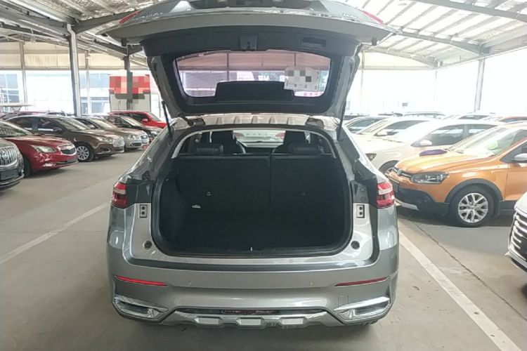 Used Haval F7x 2019 2.0T Two-Wheel Drive Intelligent Technology Edition Trunk