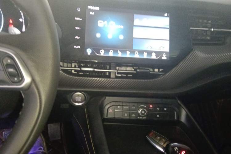 Used Haval F7x 2019 1.5T Two-Wheel Drive Smart & Trendy Edition Audio And AC Panel
