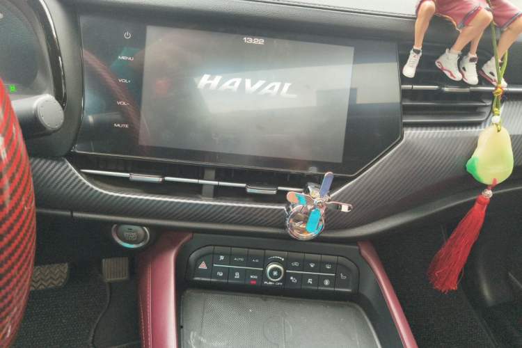 Used Haval F7x 2019 2.0T Four-Wheel Drive Intelligent Sport Edition Audio And AC Panel